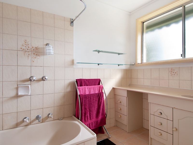 3 Hilton Crt, Frankston VIC 3199