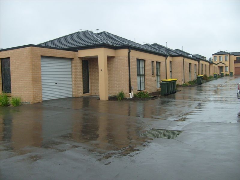 6/8 Mina Crt, Carrum Downs VIC 3201