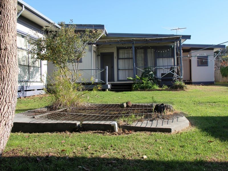 23 Gairloch Drive, Frankston VIC 3199