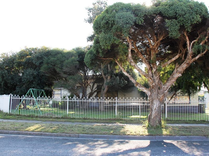 23 Gairloch Drive, Frankston VIC 3199