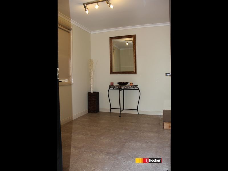 6 Elenya Court, Frankston VIC 3199