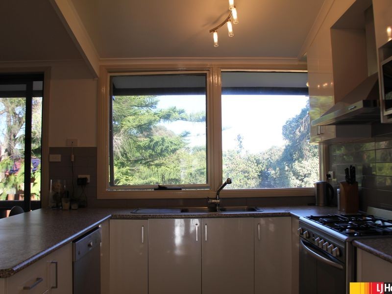 6 Elenya Court, Frankston VIC 3199