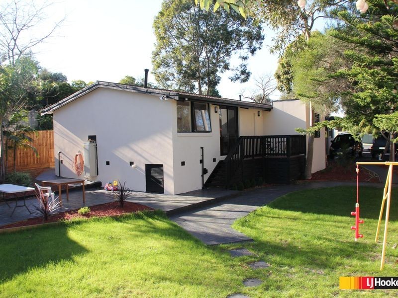 6 Elenya Court, Frankston VIC 3199