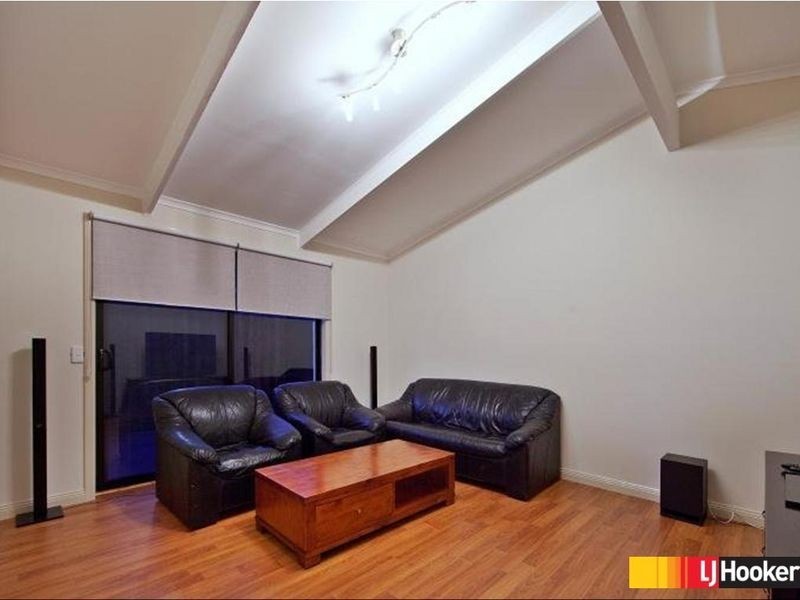 6 Elenya Court, Frankston VIC 3199