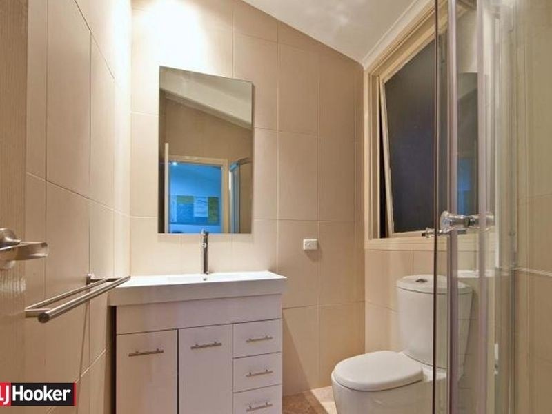 6 Elenya Court, Frankston VIC 3199