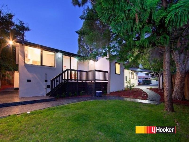 6 Elenya Court, Frankston VIC 3199