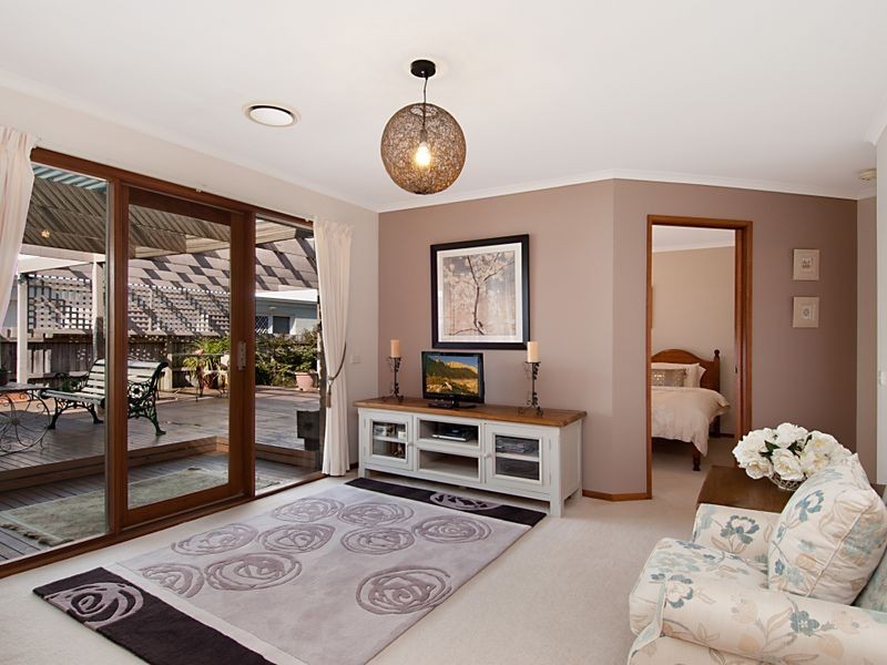 10 Highland Drive, Frankston South VIC 3199