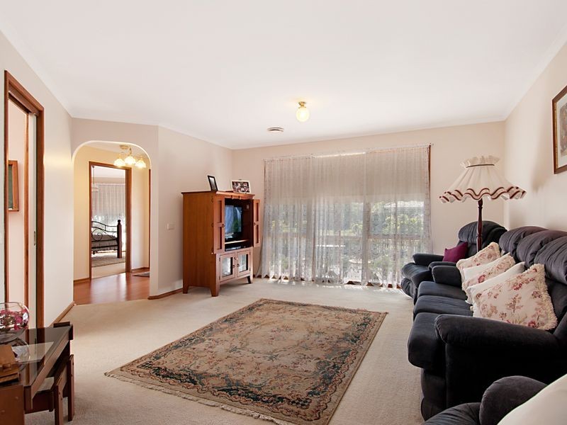 10 Highland Drive, Frankston South VIC 3199