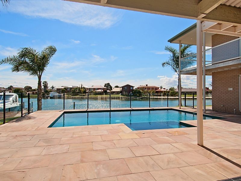 15 Swallow Court, Patterson Lakes VIC 3197