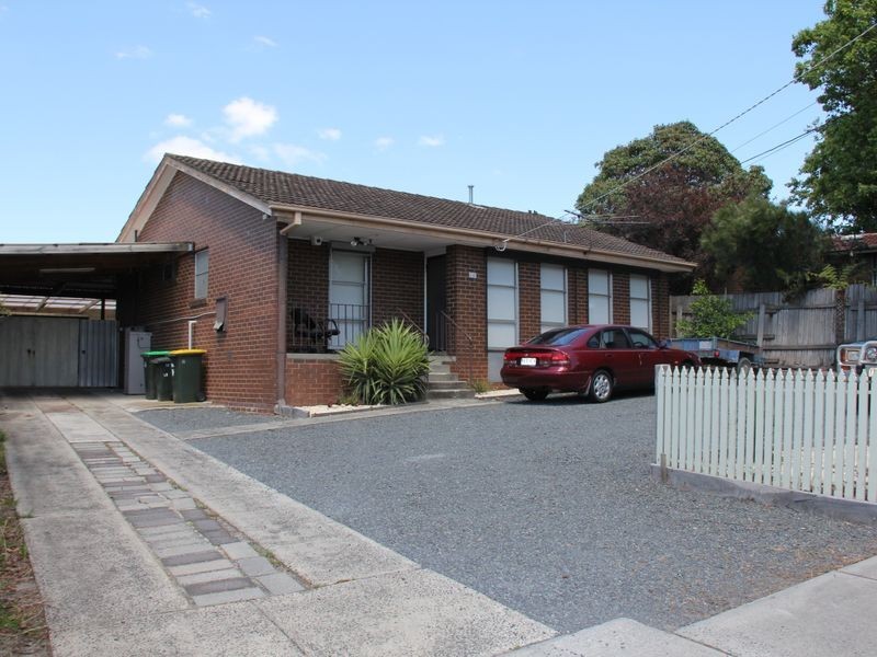 18 Marlock Street, Frankston North VIC 3200