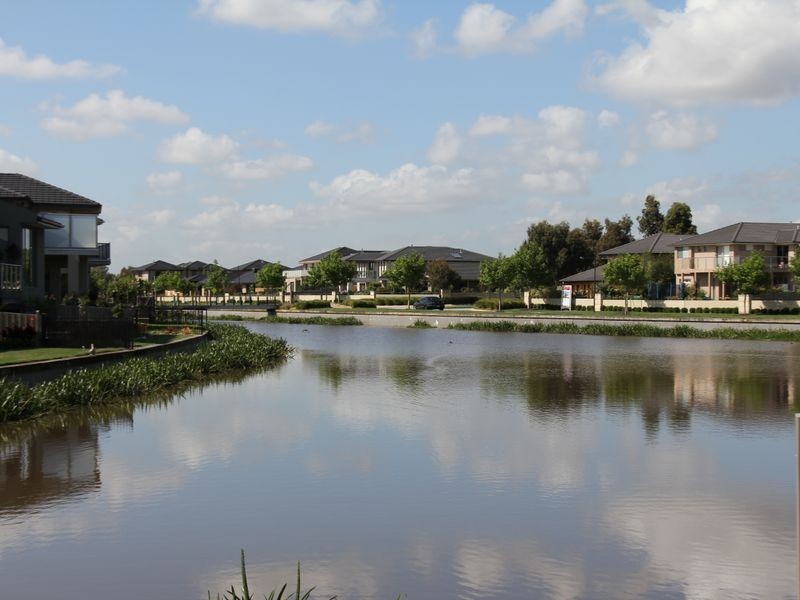 5 Brindabella Circuit SANDHURST ESTATE, Skye VIC 3977