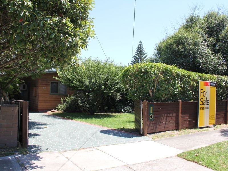 43 Queen St, Frankston VIC 3199