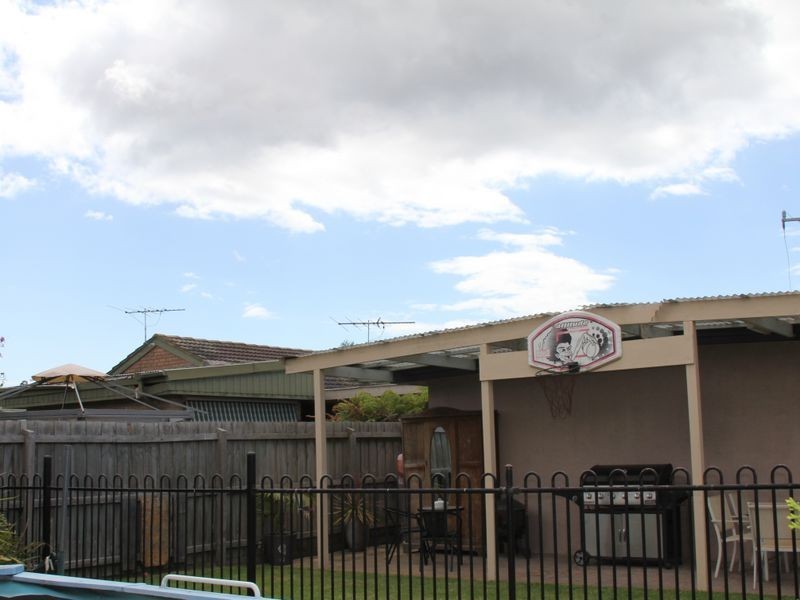 43 Austral Cres, Baxter VIC 3911