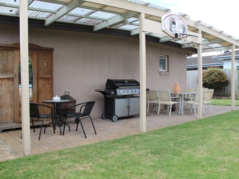 43 Austral Cres, Baxter VIC 3911