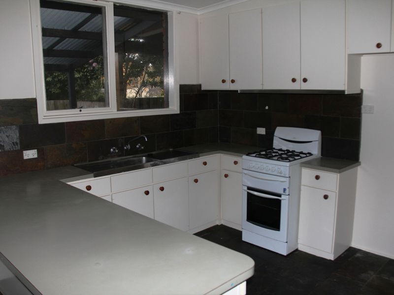 82 Wangarra Rd, Frankston VIC 3199