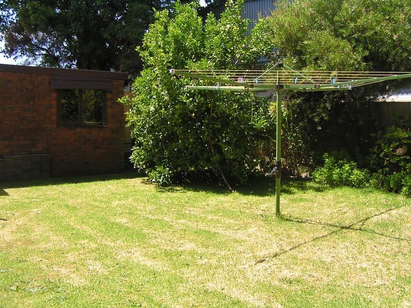 24 Bainbridge Ave, Seaford VIC 3198
