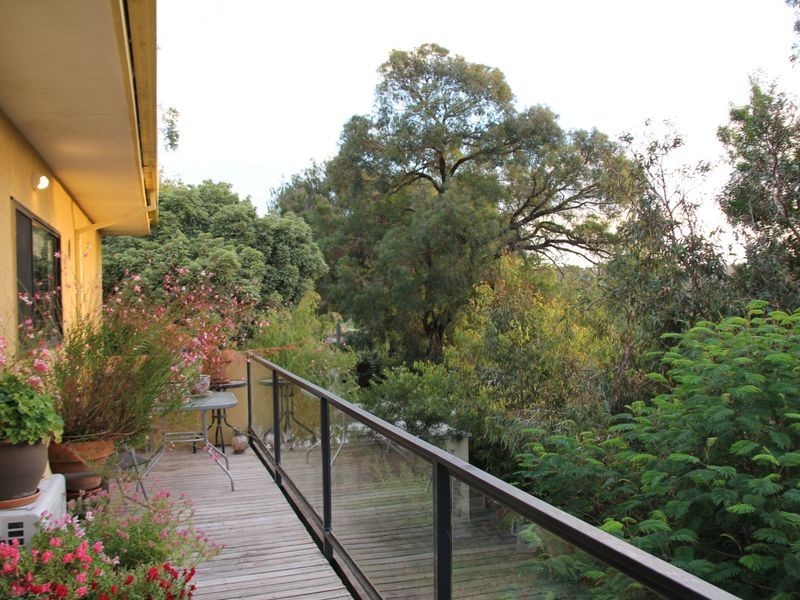 2 Sturt Place, Frankston South VIC 3199