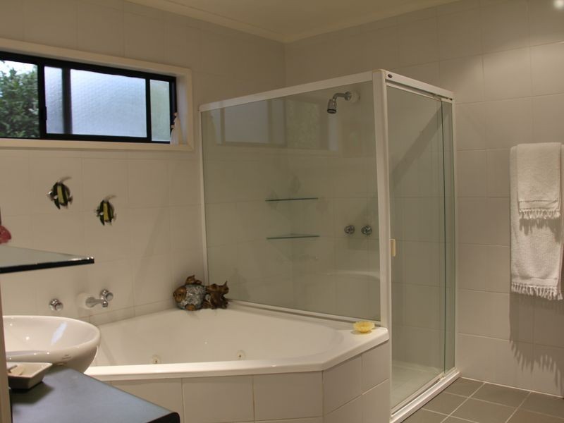 2 Sturt Place, Frankston South VIC 3199
