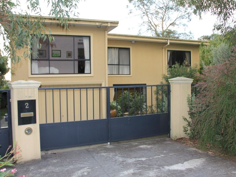 2 Sturt Place, Frankston South VIC 3199