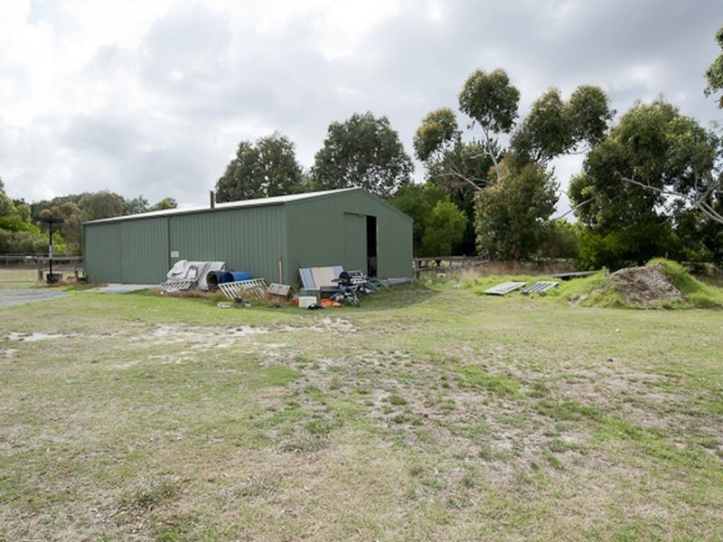 6 Bridgewater Crt, Langwarrin VIC 3910