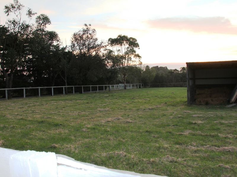 40 East Road, Pearcedale VIC 3912