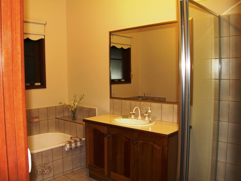 40 East Road, Pearcedale VIC 3912