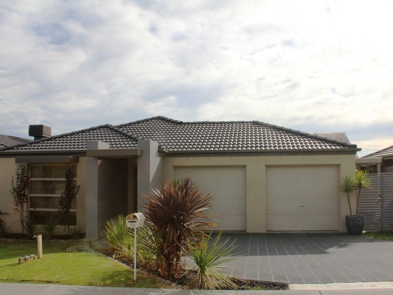 13 Pip Street, Skye VIC 3977