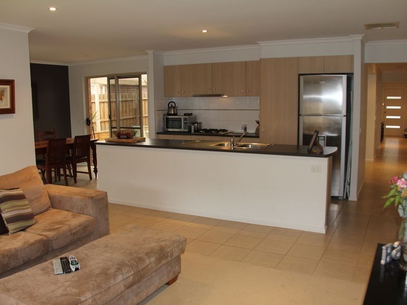 13 Pip Street, Skye VIC 3977