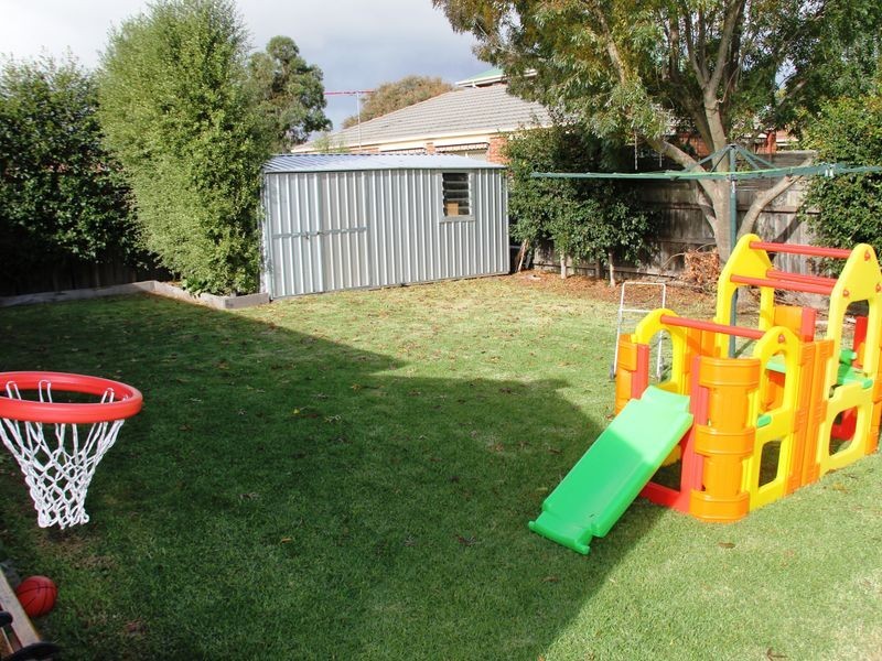 14 Fulmar Street, Carrum Downs VIC 3201