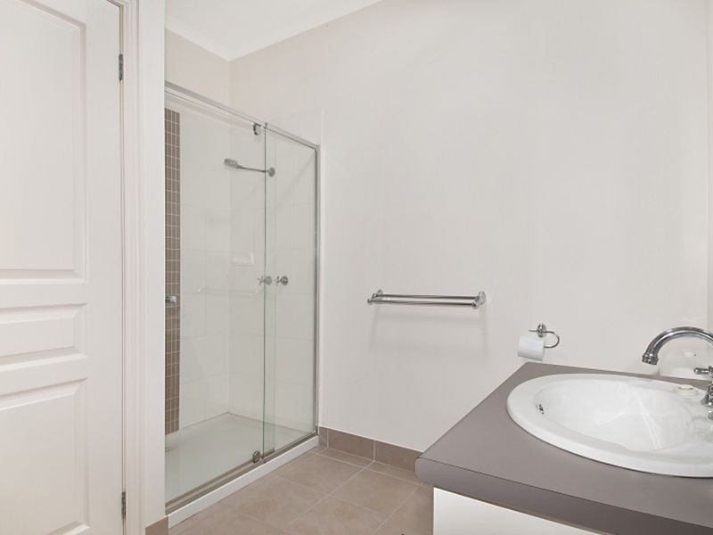 1/8 Reservoir Road, Frankston VIC 3199