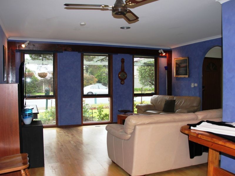 44 Willow Road, Frankston VIC 3199