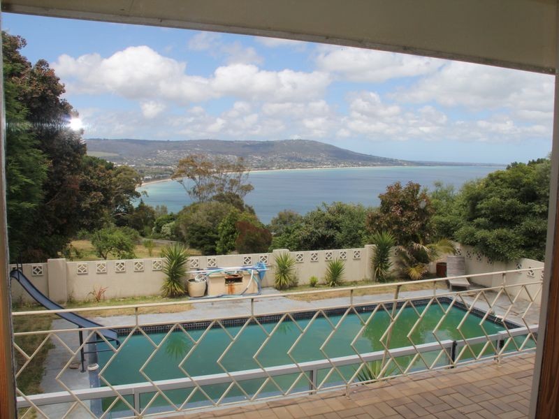 100 Bradford Road, Mount Martha VIC 3934