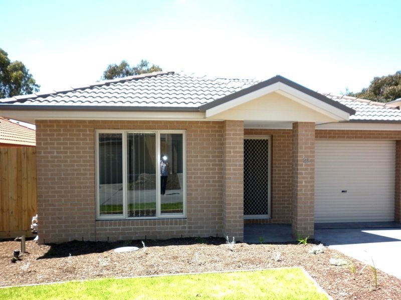 25/105 McMahons Road, Frankston VIC 3199