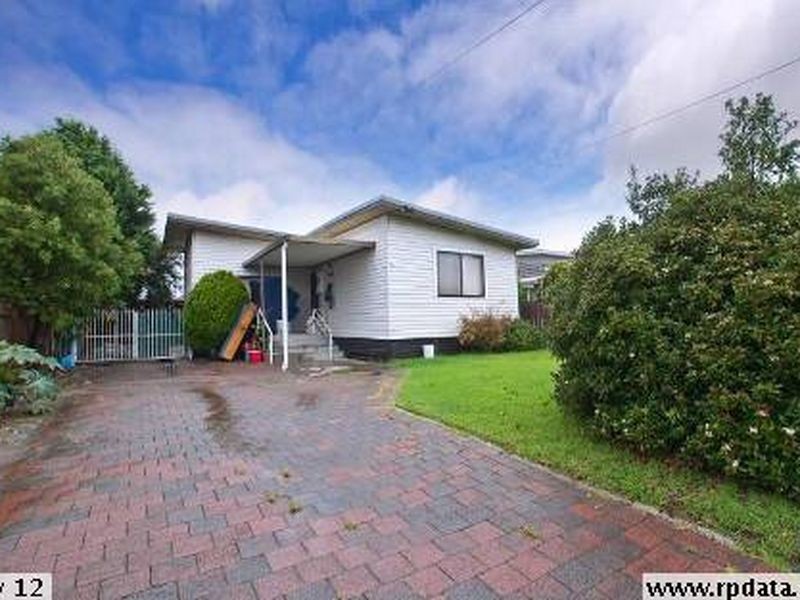 34 Burns Street, Frankston VIC 3199