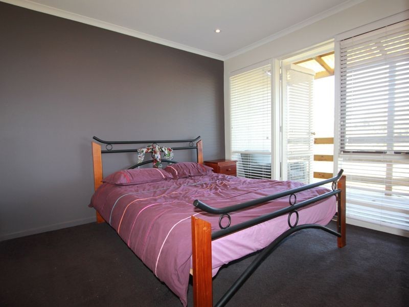 9/44 Nepean Highway, Seaford VIC 3198