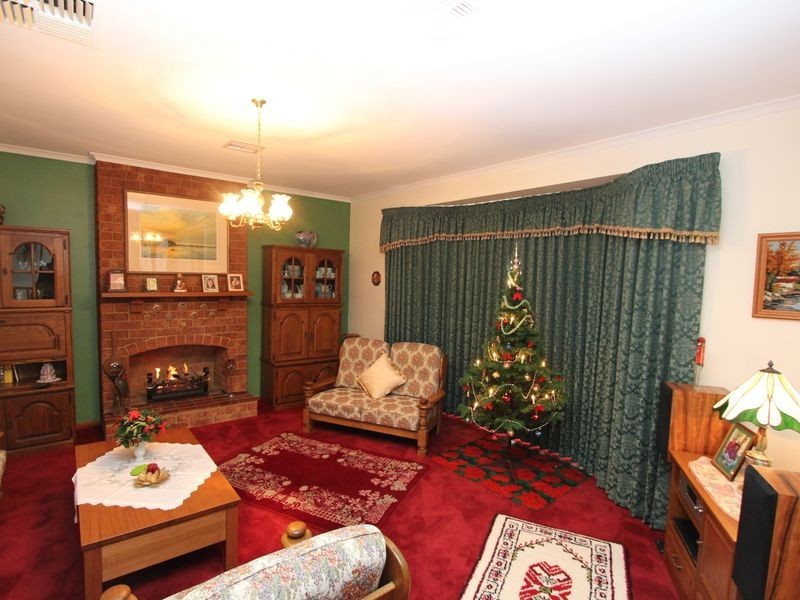 14 Pimmys Court, Skye VIC 3977