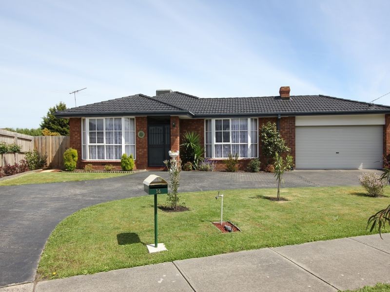 14 Pimmys Court, Skye VIC 3977