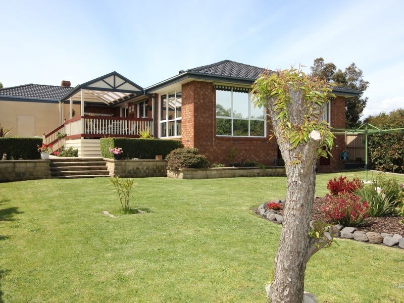 14 Pimmys Court, Skye VIC 3977