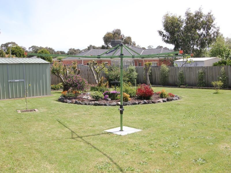 14 Pimmys Court, Skye VIC 3977