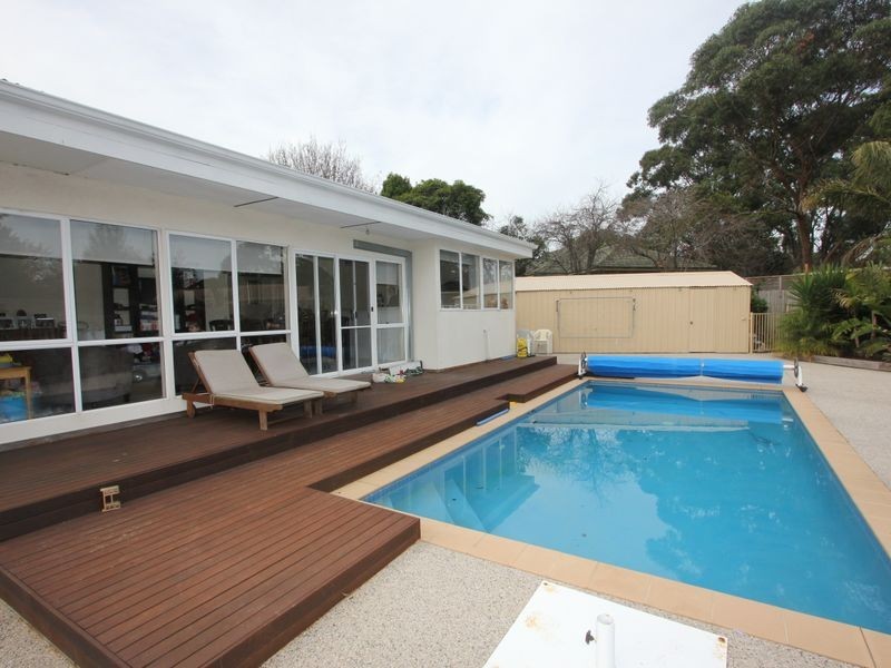 2 Nursery Avenue, Frankston VIC 3199