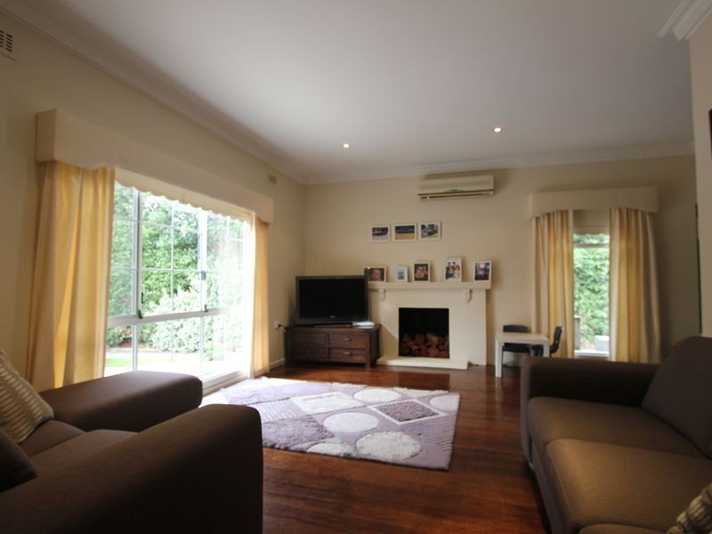 2 Nursery Avenue, Frankston VIC 3199