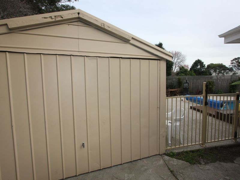 2 Nursery Avenue, Frankston VIC 3199