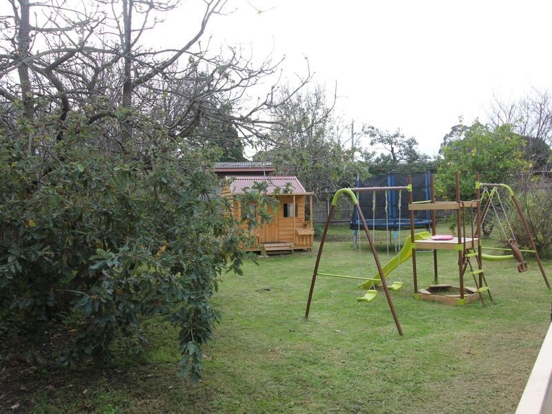 2 Nursery Avenue, Frankston VIC 3199