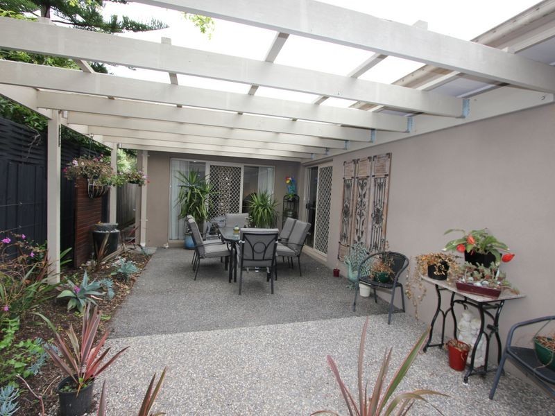 2/50 Edward Street, Langwarrin VIC 3910