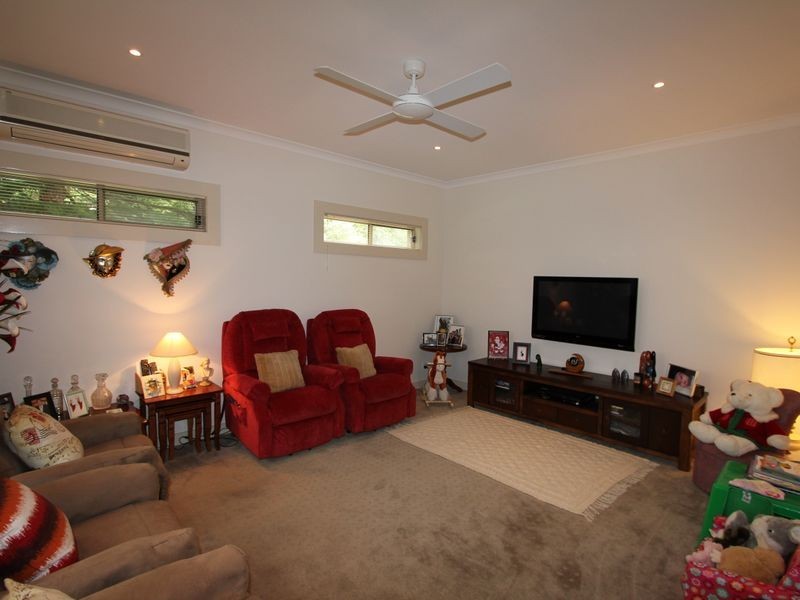 2/50 Edward Street, Langwarrin VIC 3910