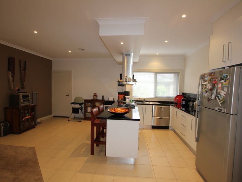 2/50 Edward Street, Langwarrin VIC 3910