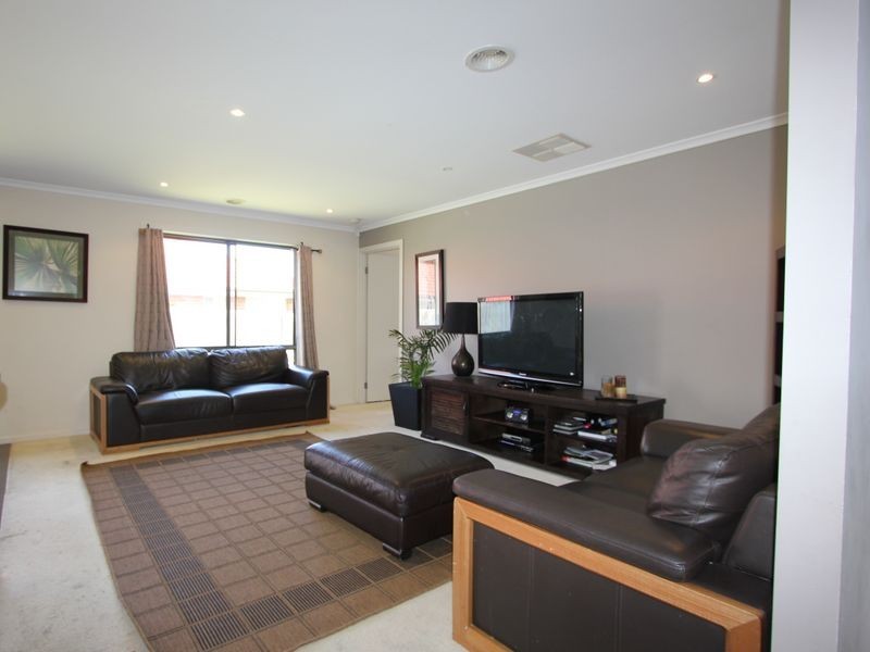 7 Pip Street, Skye VIC 3977