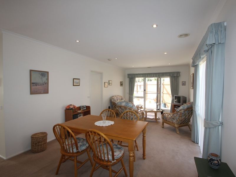 5/2 Alameda Avenue, Mornington VIC 3931