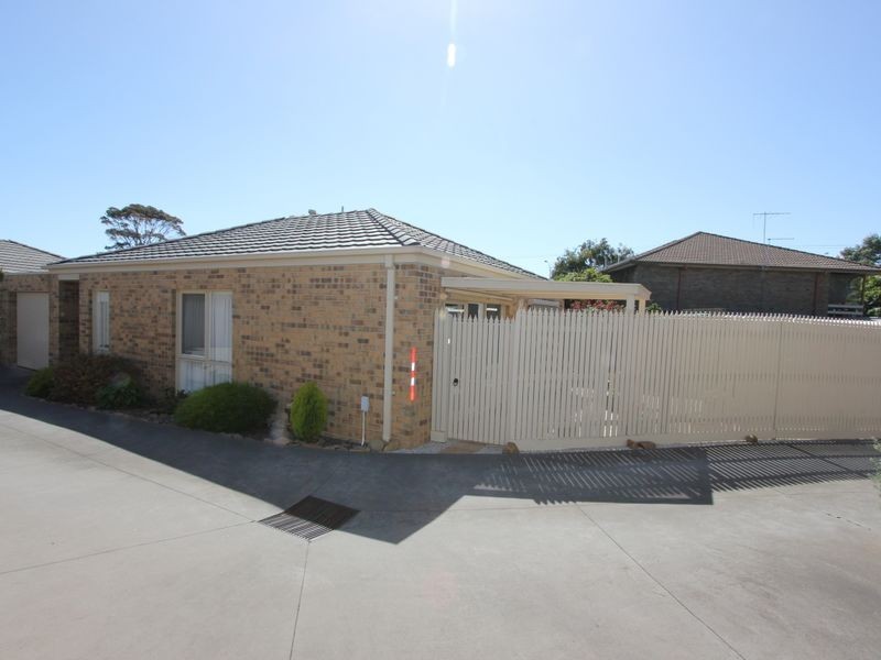 5/2 Alameda Avenue, Mornington VIC 3931