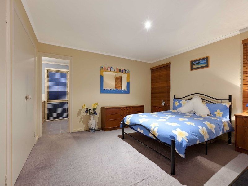 5 Tertullian Court, Frankston VIC 3199